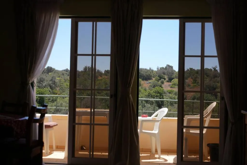 Spacious Portuguese Flat With Pool Next To Beach Алвор 0*,